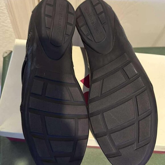 Naturalize Black Slip-On Shoes (Size 8) - Picture 3 of 5